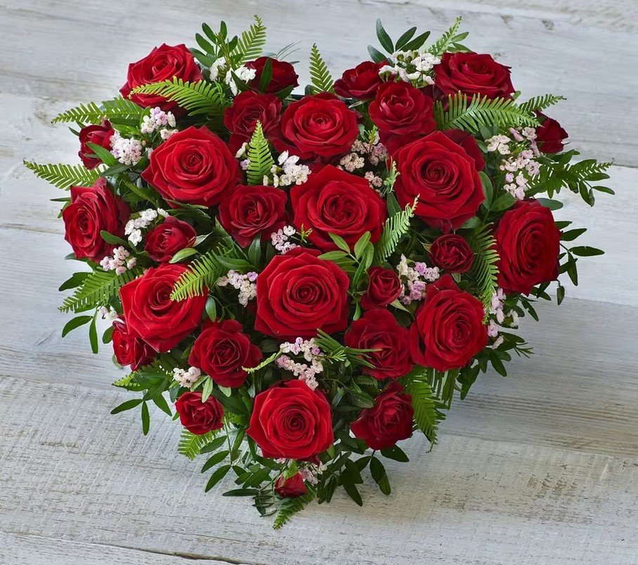 Rose arrangement